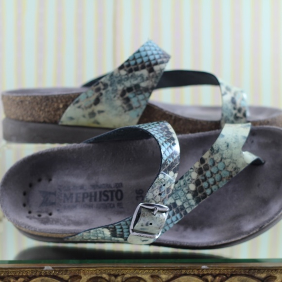 Mephisto Helen Sandal - Picture 5 of 15